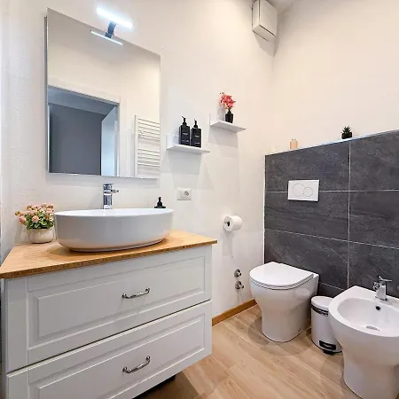 Luxury Penthouse - 5 Min To Duomo 2 Apartamento